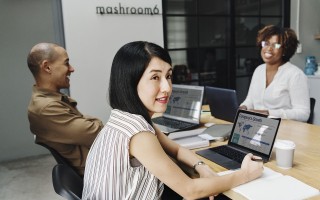 电商，数字化时代的经营模式革命