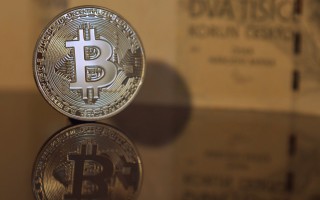 电商未来商业模式_后进完美解释落实_关注版281.867