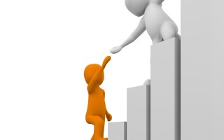 绿色能源转型，上股深股绿电运营商的机遇与挑战
