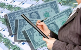 探索跨境电子商务师的含金量，职业前景与技能要求