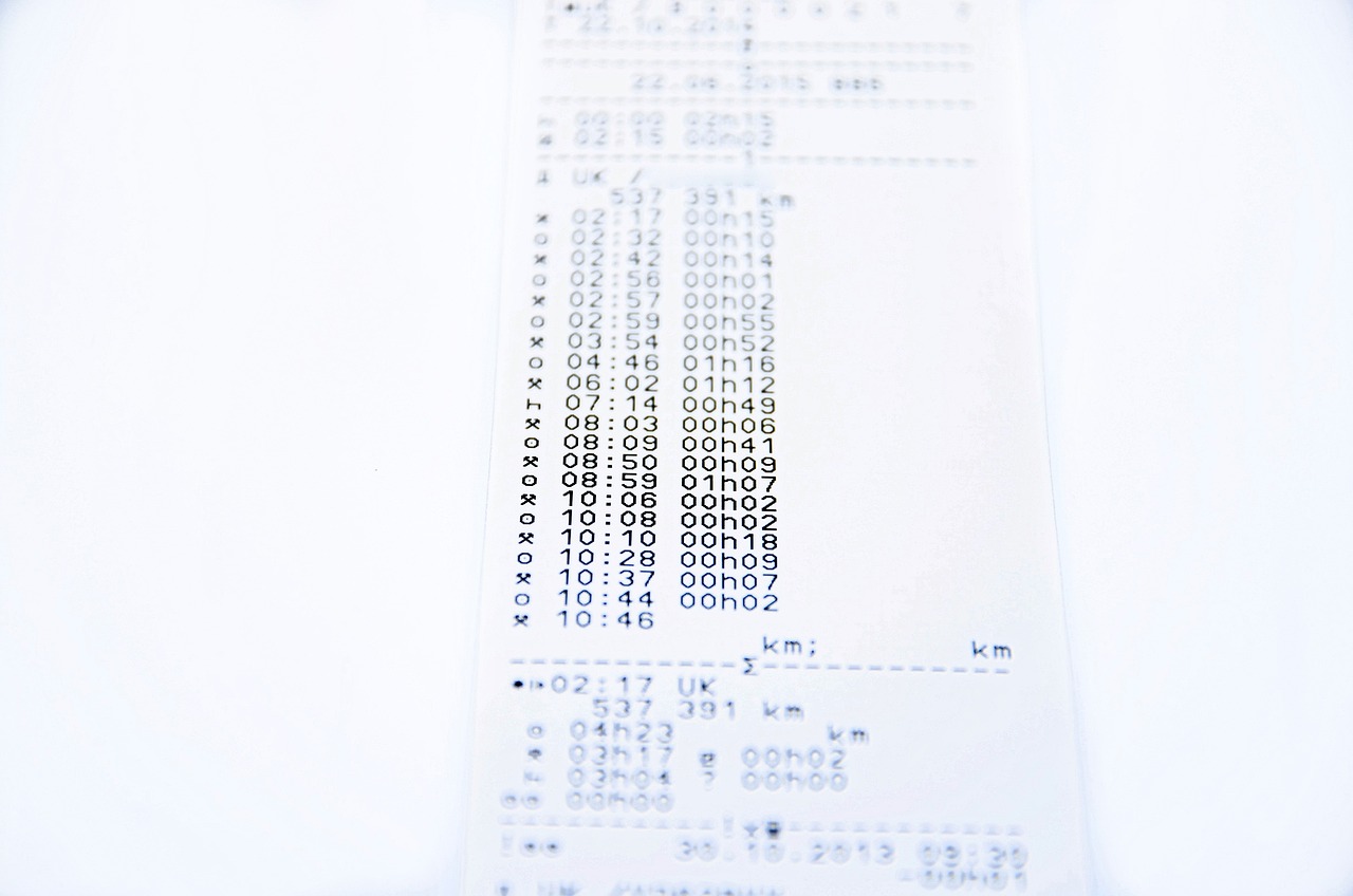 六开奖香港开结果记录2025_压抑经典答案落实_攻略版222.3-第1张图片-鸿庞网