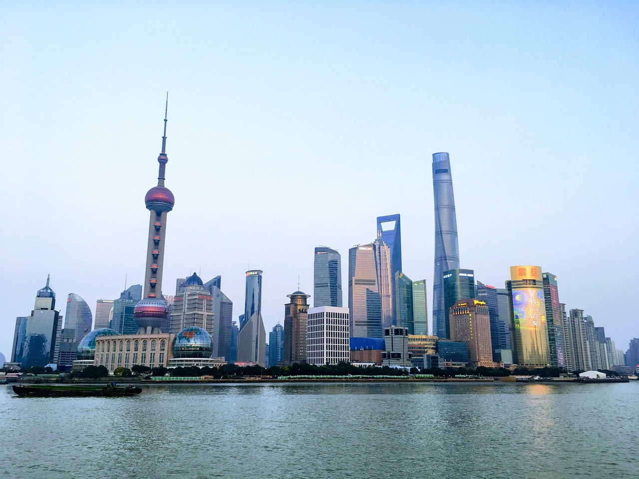 跨境电商如何实现上海发货，物流与策略全解析-第3张图片-鸿庞网